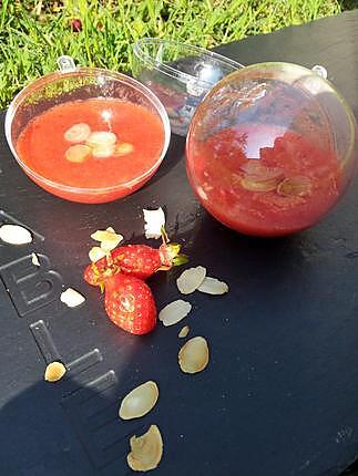 recette Coulis de fraise parfumé au amandes