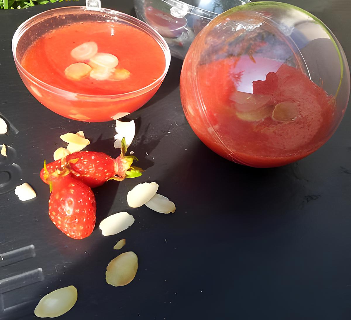 recette Coulis de fraise parfumé au amandes