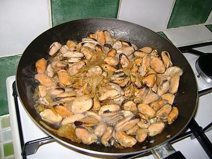 recette Moules marinières à ma façon ( light )