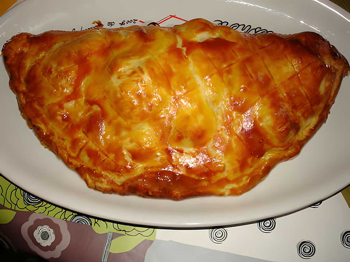 Chausson pomme de terre, jambon et crème fraîche