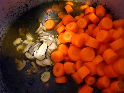 recette Boeuf au romarin ... sur son lit de carrottes et de champignons...