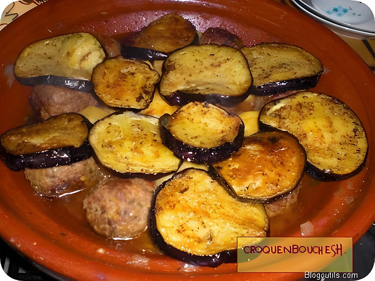 recette TAJINE DE BOULETTES DE KEFTA, AUBERGINES FRITES