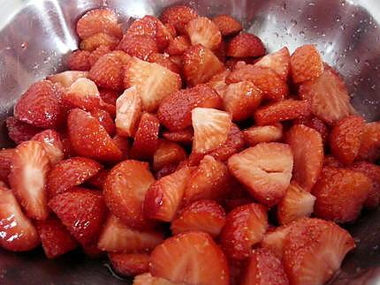 recette VITE FAIT BIEN FAIT "fraises au fromage blanc"