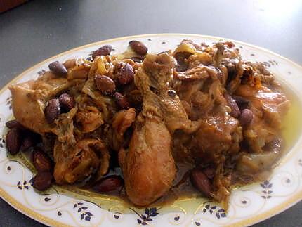 recette " Poulet aux amandes.... sur son lit d'oignons confits....".