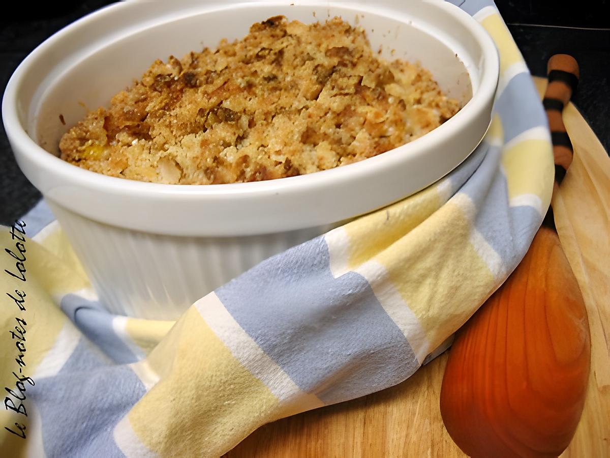 recette Crumble de butternut rôtie à l'huile d'argan "saveur tajine" au chèvre, miel et amandes