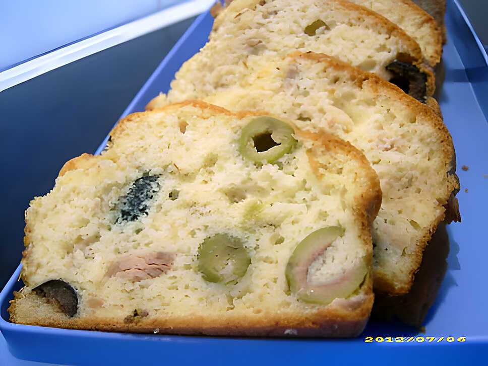 recette cake au thon et aux deux olives