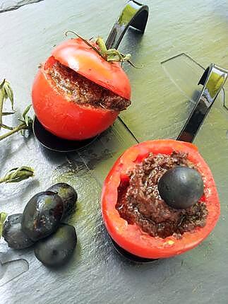 recette Tomates cerises farcies à la tapenade d'olives noir et basilic