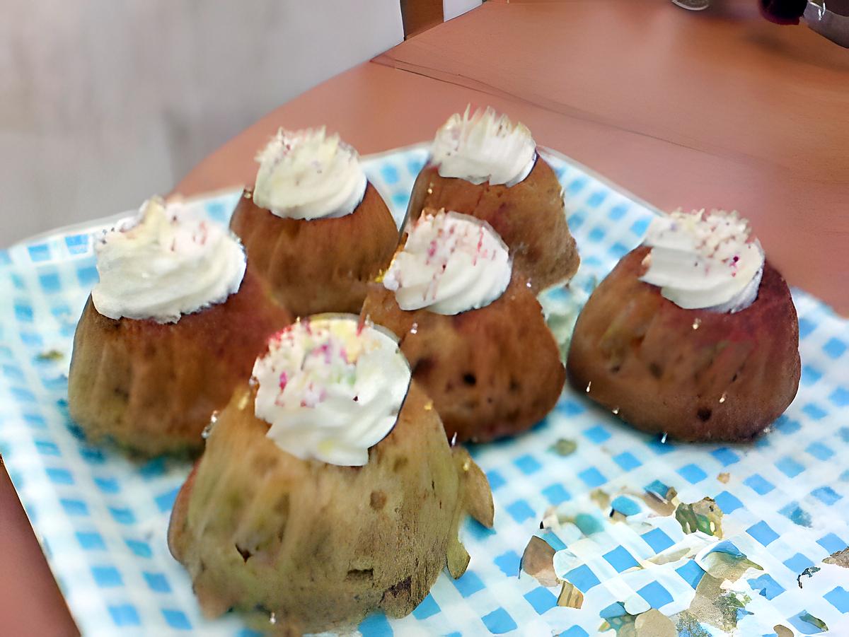 recette Minis babas au rhum rapide et sa chantilly!!!