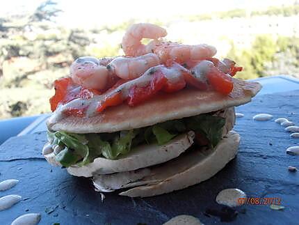 recette champignons de paris crus en salade, tartelettes aux poivrons confits et crevettes