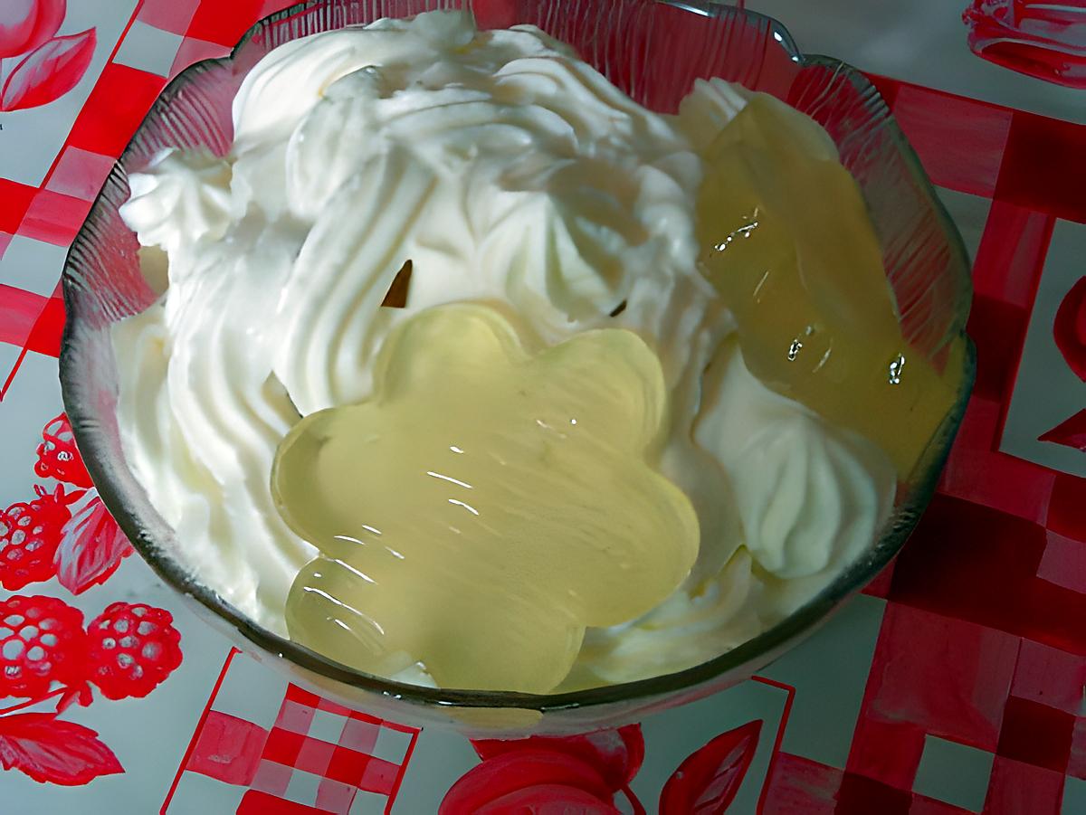 recette fruits à la chantilly, décor gelée