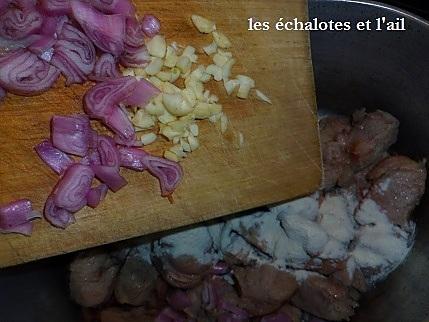 recette Sauté de veau aux carottes des sables et champignons