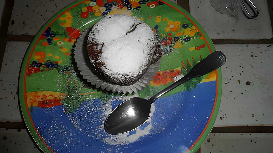 Muffins au chocolat noir coeur fondant chocolat blanc