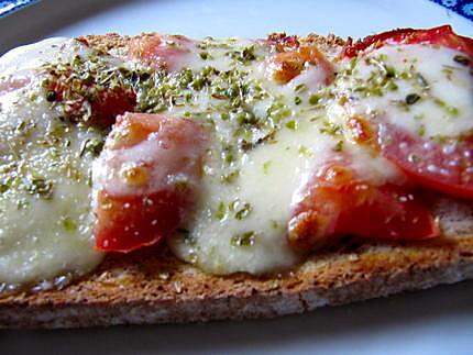 recette Bruschetta tomates et mozzarella