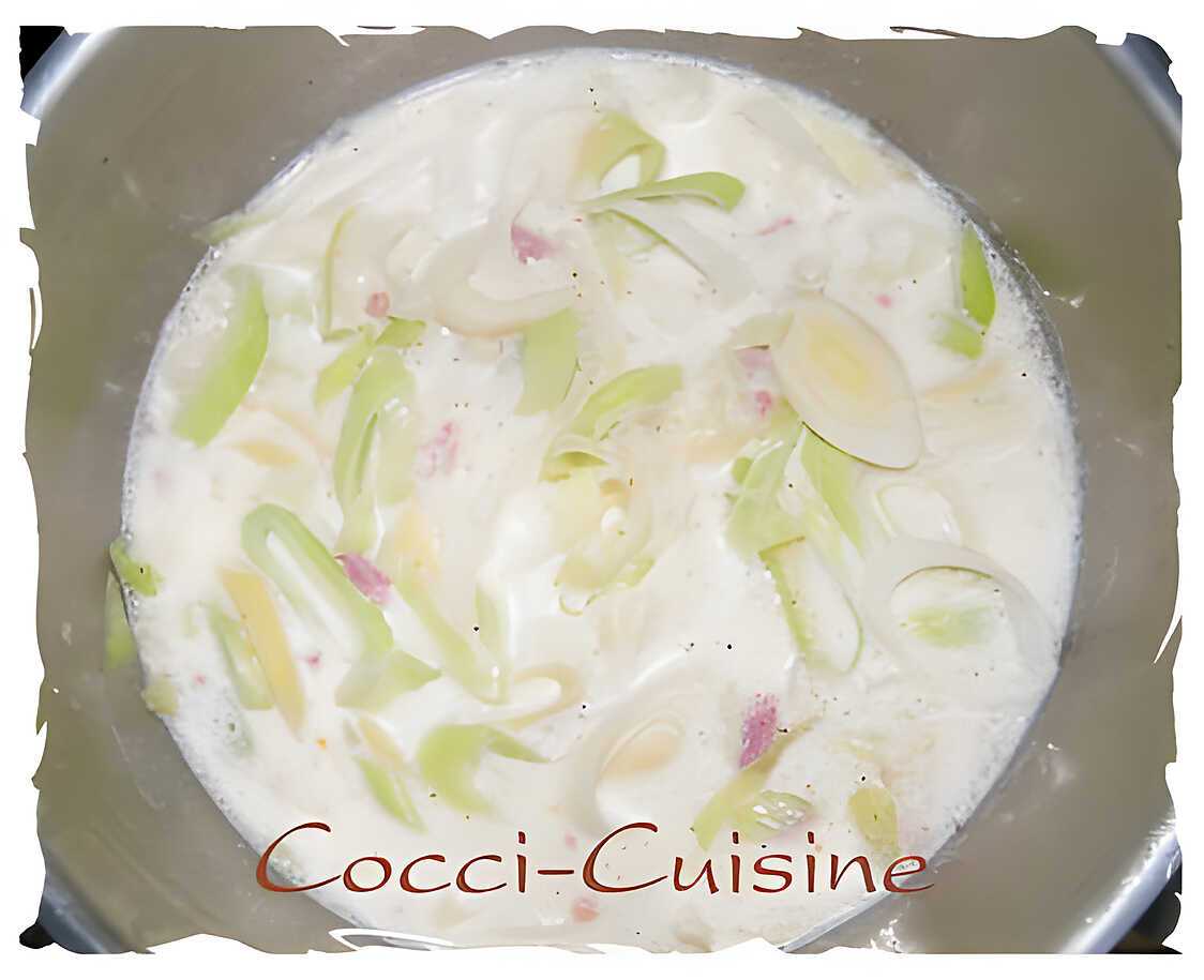 Recette de Soupe au lait poireaux-pomme de terre