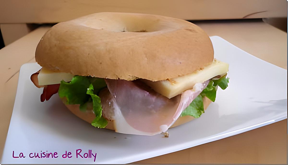 recette Bagel jambon cru, saint-nectaire, salade