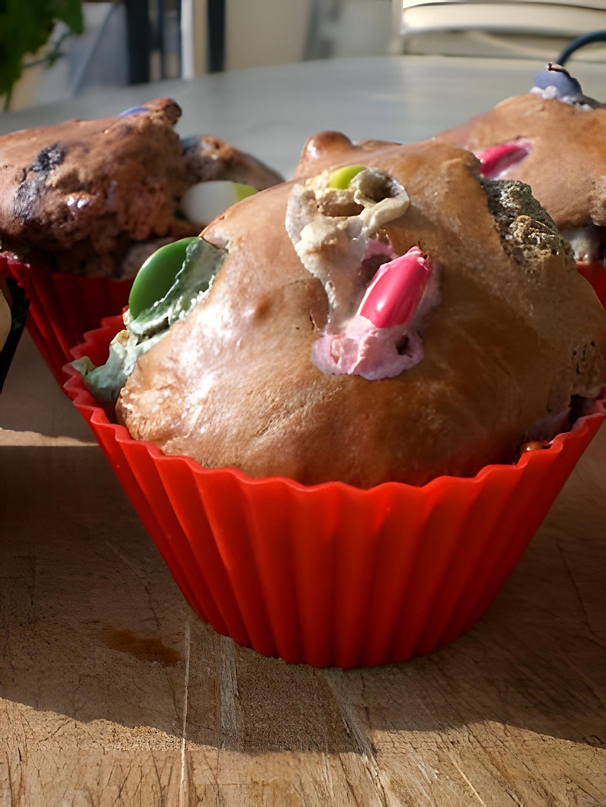 recette mini-muffins explosifs aux mini-Smarties