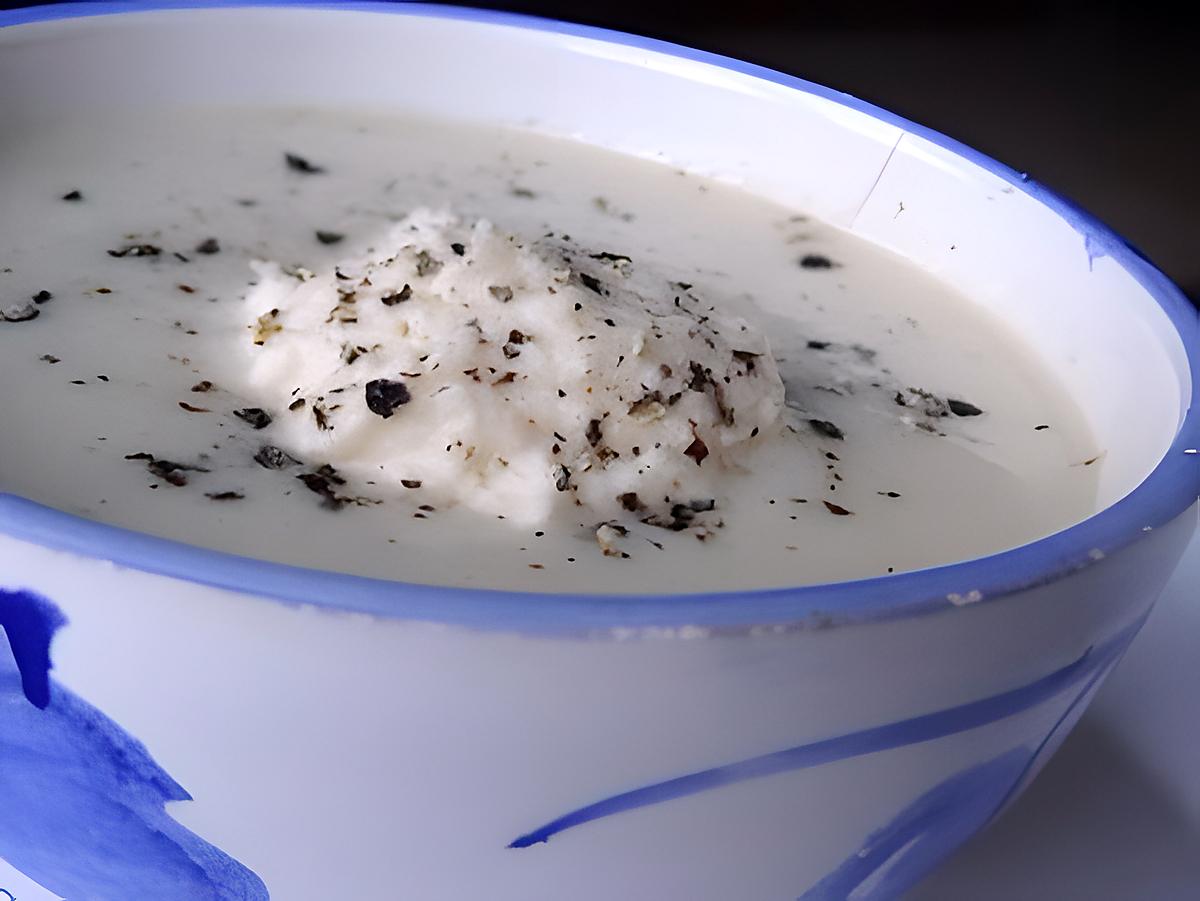 recette velouté d'echalotes et sa chantilly au lard fumé