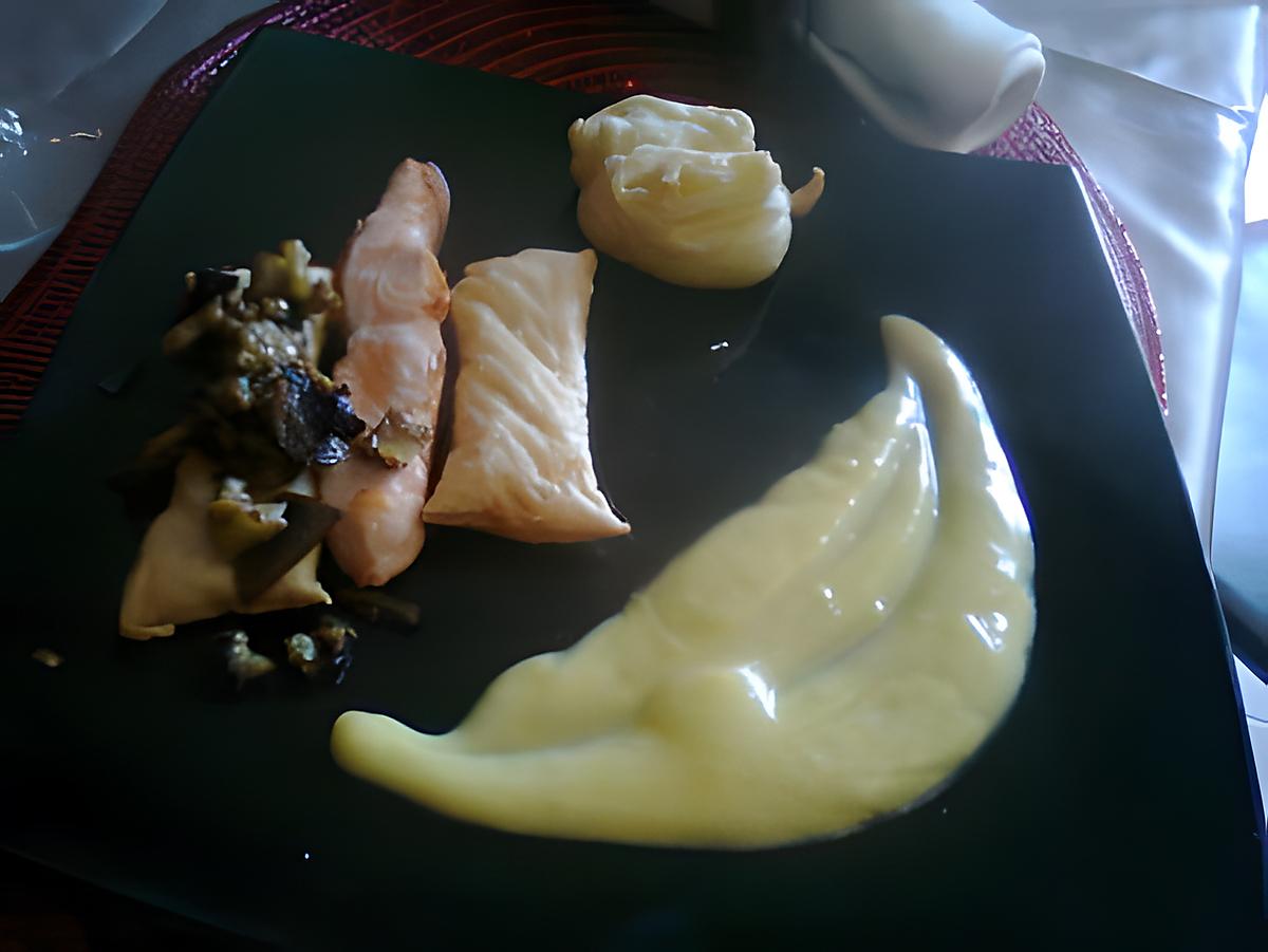 recette feuilleté de saumon et caviar daubergine sauce au citron