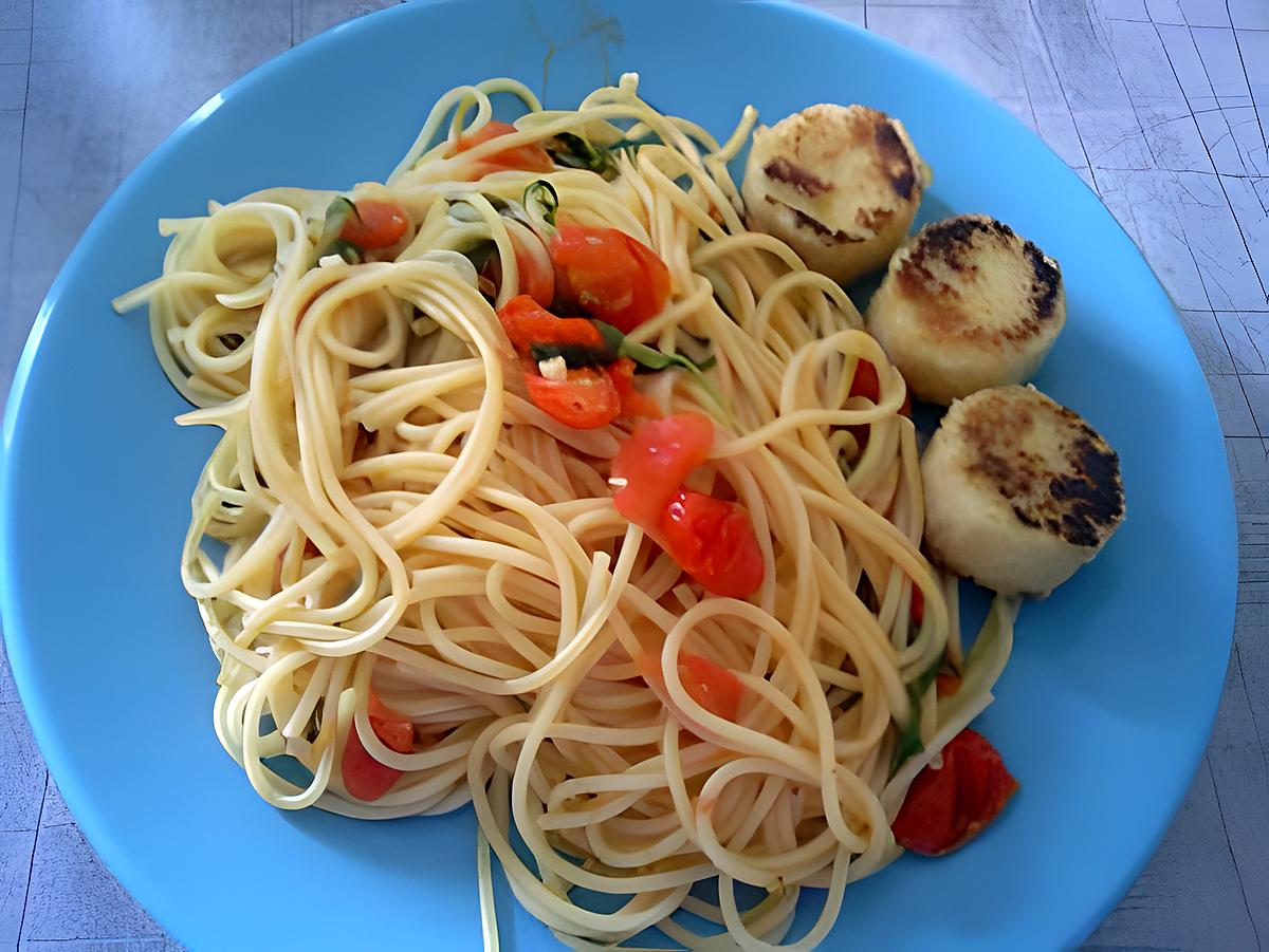 recette Spaghettis sauce tomate-roquette