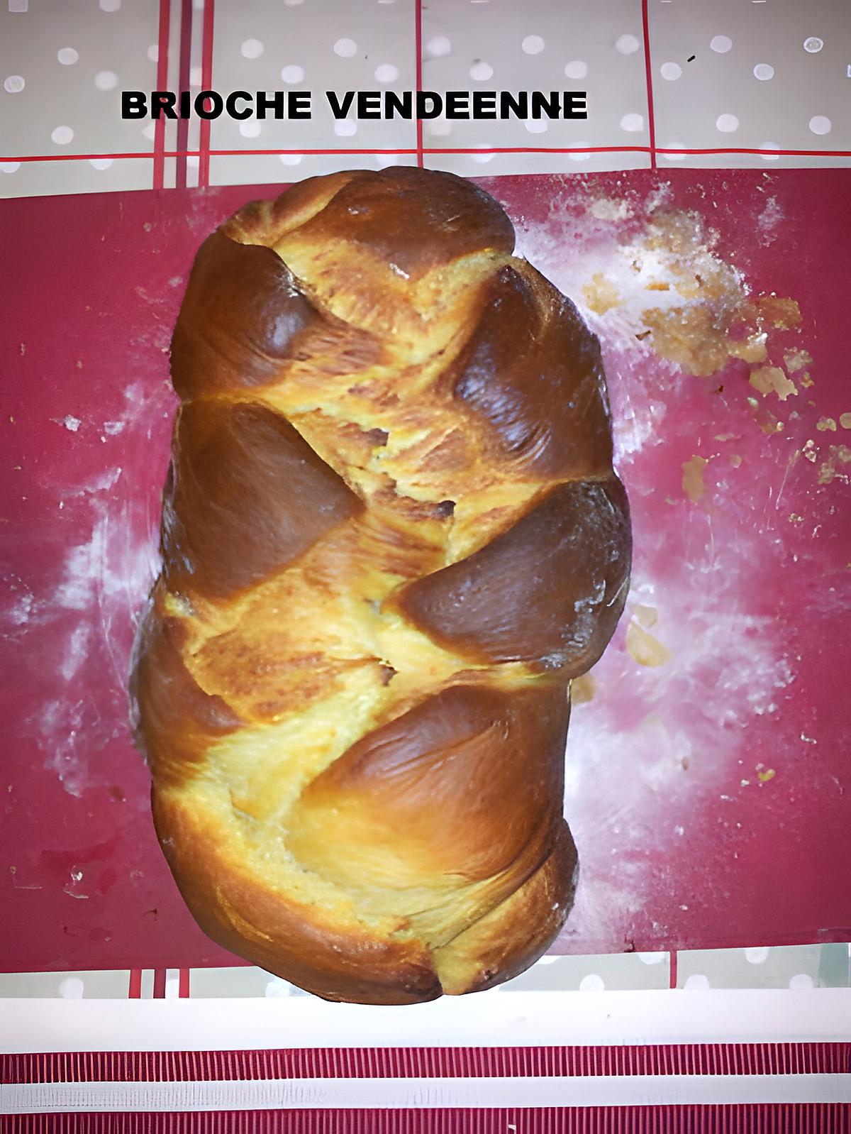 recette BRIOCHE TYPE VENDEENNE