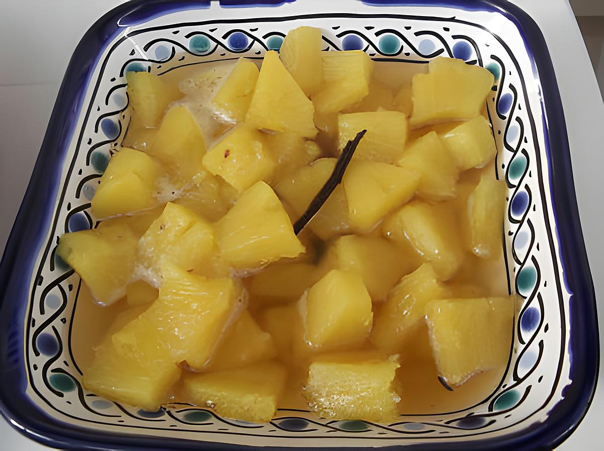 recette Compotée d'ananas à la vanille