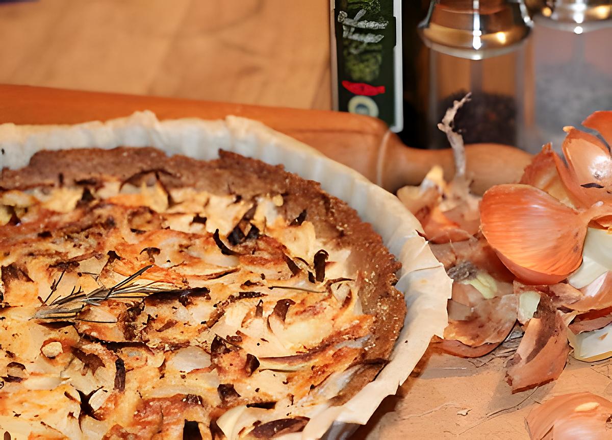 recette Tarte légère à l’oignon, au romarin et au piment d'Espelette