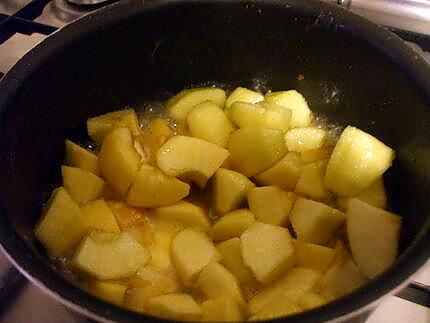 recette Triangles feuilletés aux pommes caramélisées....à la " Kapi"...