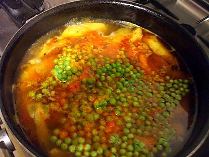 recette " Guisado de albondigas...." Râgout de p.d.terre..P.Pois et boulettes de viande...