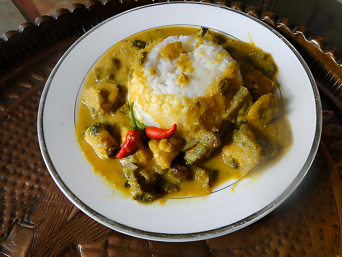 recette Poulet dans une sauce aux noix de cajou