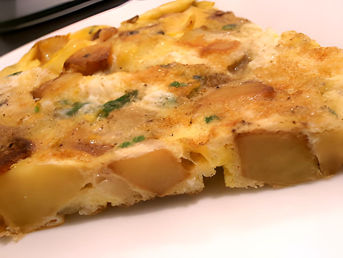 recette omelette aux cubes de pommes de terre et petites échalotes