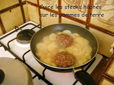 recette Pommes de terre rapides et steak hâché