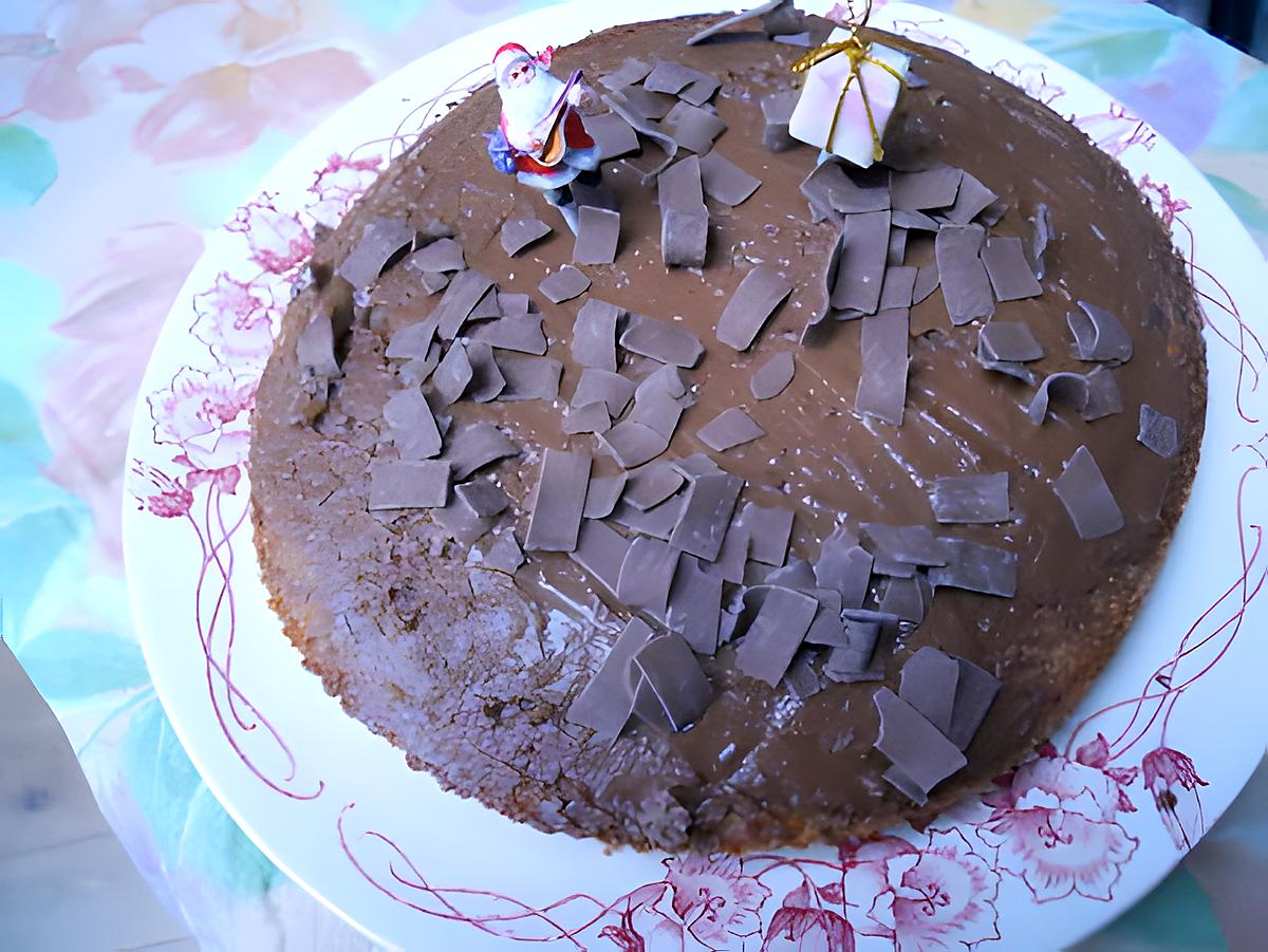 recette GÂTEAU CREUSOIS AUX PÉPITES DE CHOCOLAT