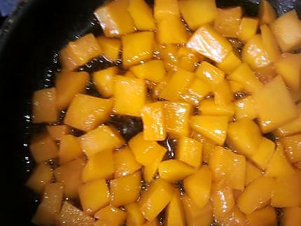 recette Clafoutis à la mangue et aux noix de coco...