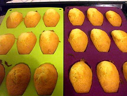 recette Madeleines pures beurre en coque de chocolat noir....