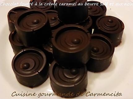 recette Chocolat  fourré à la crème caramel au beurre salé aux noix