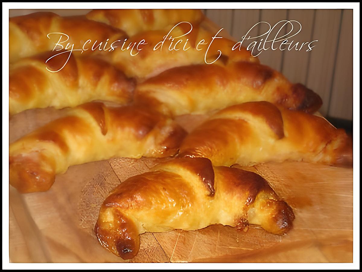 recette Croissants aux lardons fumés et emmental