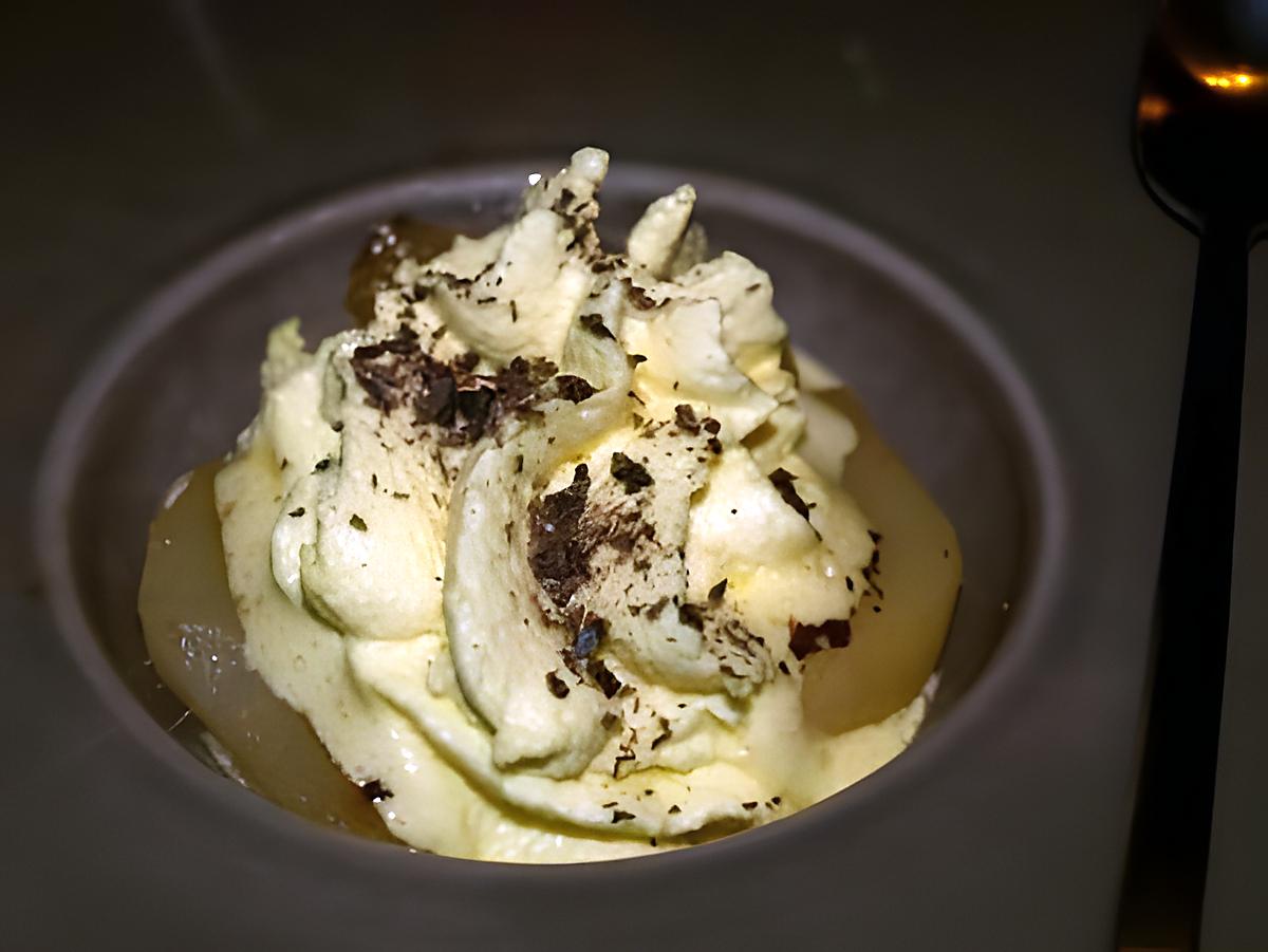 recette Poires au Gingembre et Mousse de Chocolat Blanc en Espuma