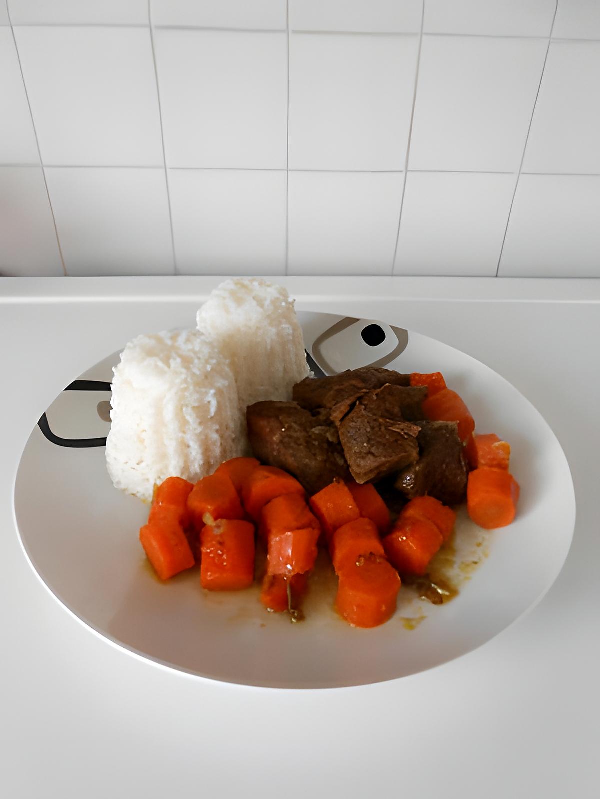 recette Boeuf aux carottes et aux épices.