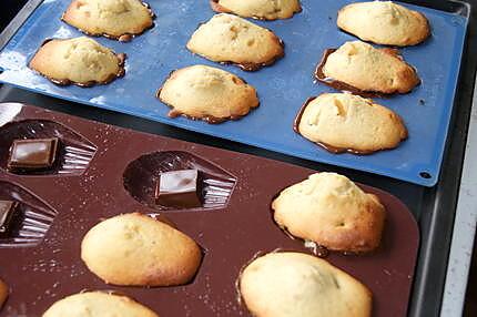 recette Madeleines chocolat noir et oranges confites