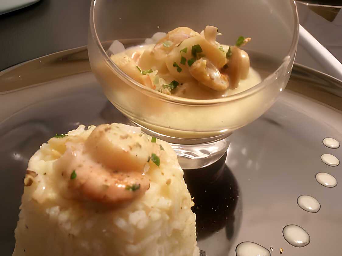 Noix de saint-jacques au curry et sa timbale de riz parfumé