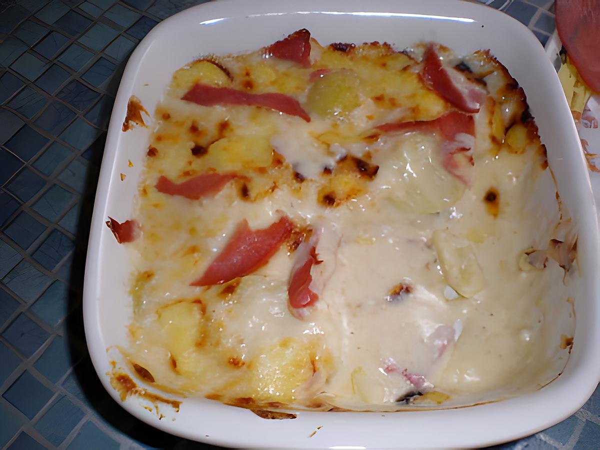 recette Pommes de terre sauce fondue 3 fromages et bacon