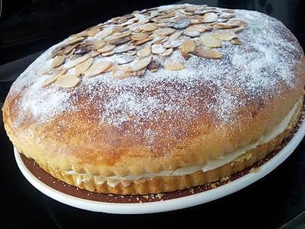 recette La délicieuse tarte tropézienne de belle maman