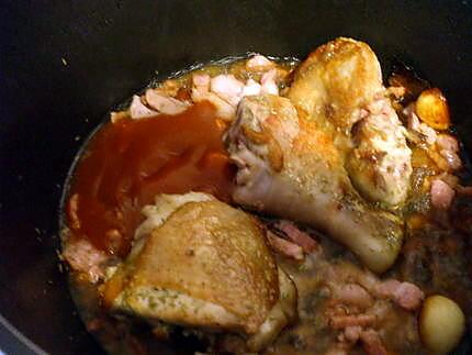 recette Poulet ... sauce champignons et petits lardons...parfumé au thym...