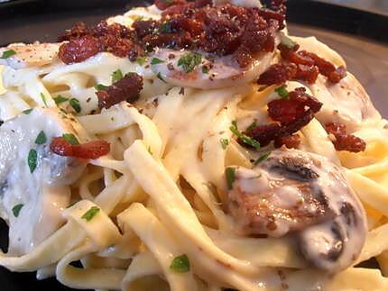 recette fettuccini aux champignons et petits lardons grillés