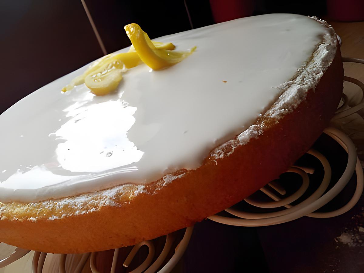 recette Moelleux au citron et son glaçage fondant au citron