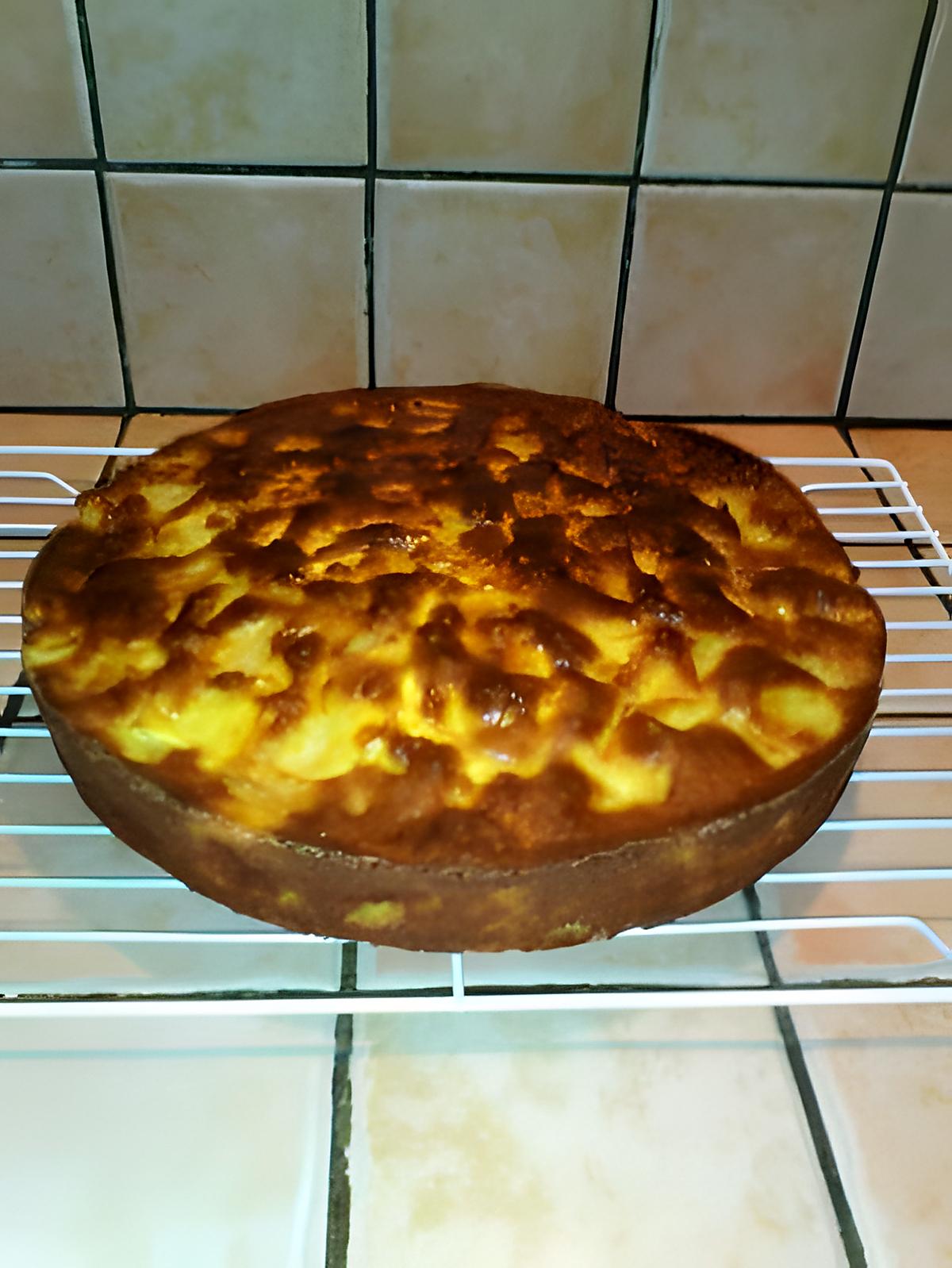 recette Clafoutis aux pommes, sucre roux et beurre salé