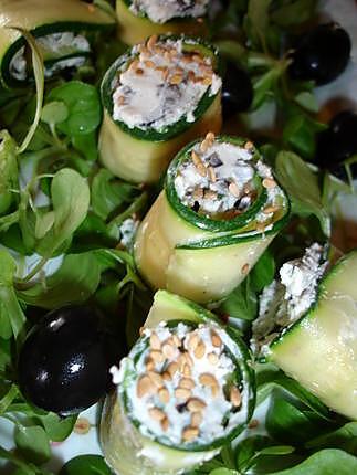 recette rouler de courgette fromage et olives