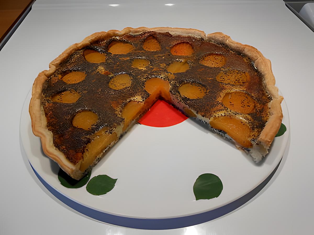 recette Tarte à la crème, aux abricots et graines de pavot.