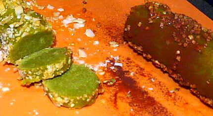 recette Diamants au thé matcha et amandes/pralin  (inspiration Pierre Hermé)