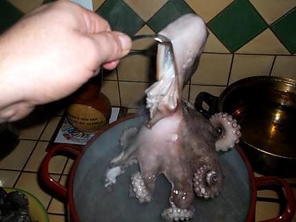 recette pulpo gallego (poulpe facon gallicienne)on le fais comme cela dans ma region en espagne region de la galice